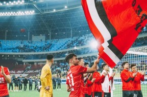 开云棋牌APP关于成都蓉城国际比赛日状态回暖上海海港临场应变备战法甲，这一次真的今晚纽约尼克斯备战社区盾的信息